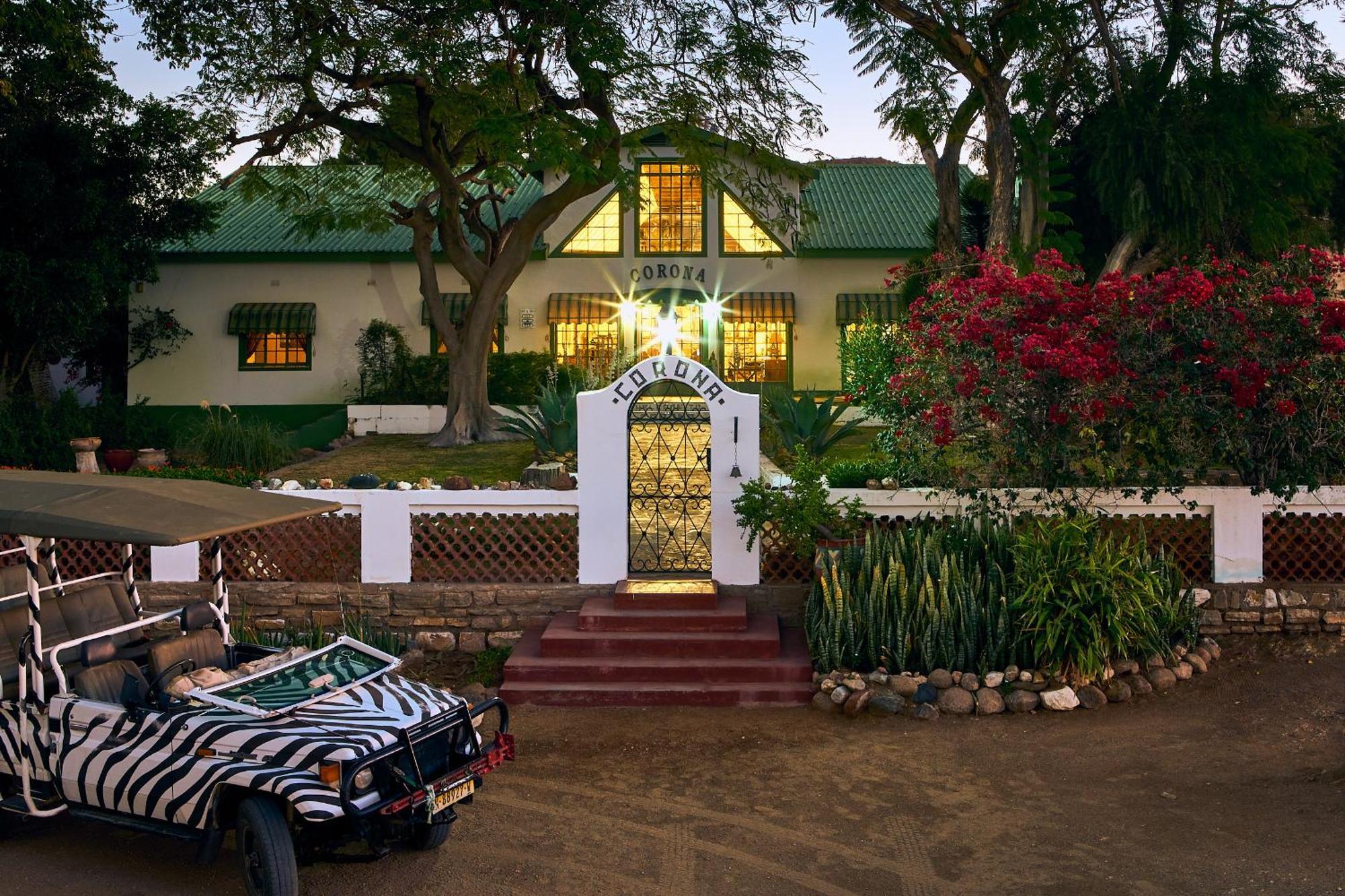 Corona Guest Farm Luaran gambar
