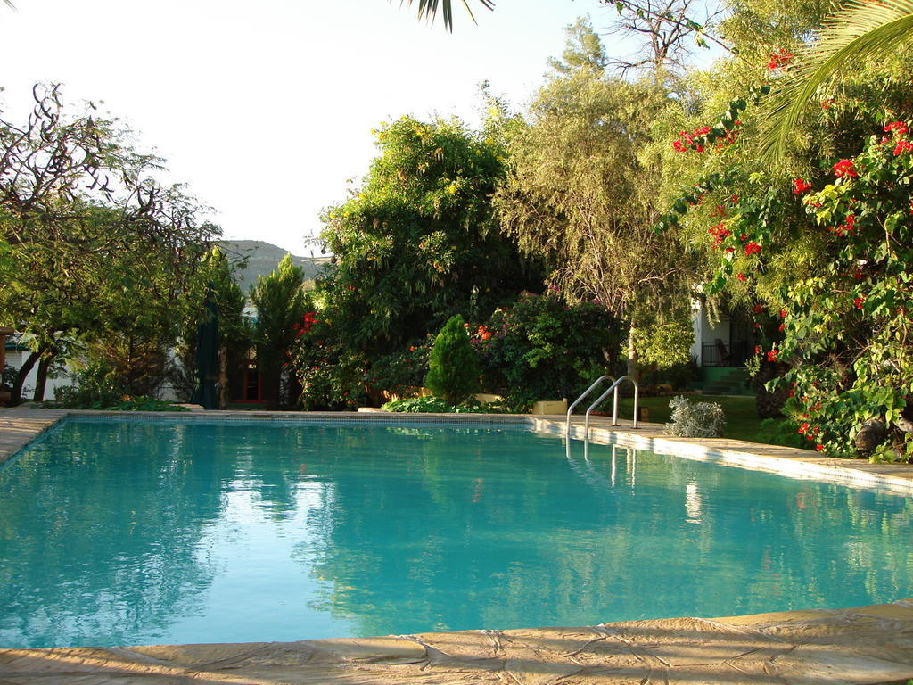 Corona Guest Farm Luaran gambar